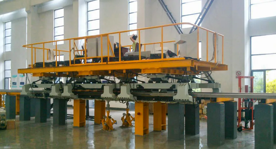 Medium- and low-speed maglev train test rig manufactured through project cooperation